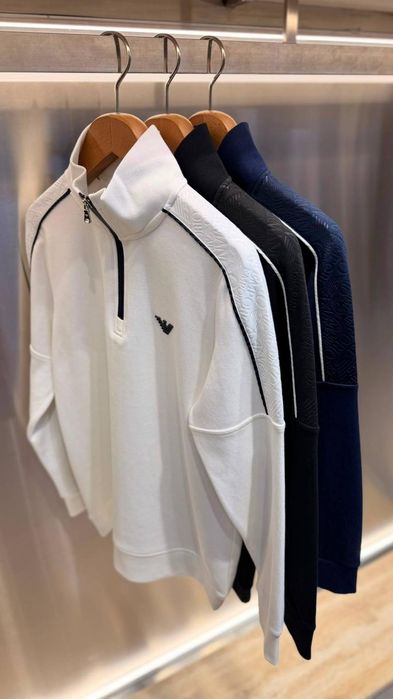 Bluza Emporio Armani calitate superioara