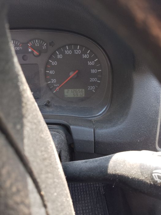 Vând golf 4 1,4 benzina