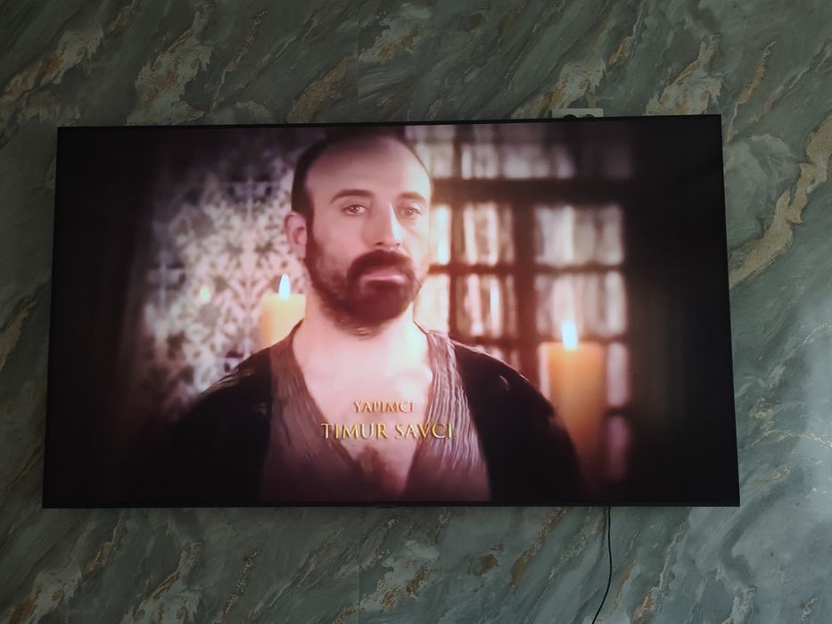 LED телевизор Samsung UE65AU7100UXCE