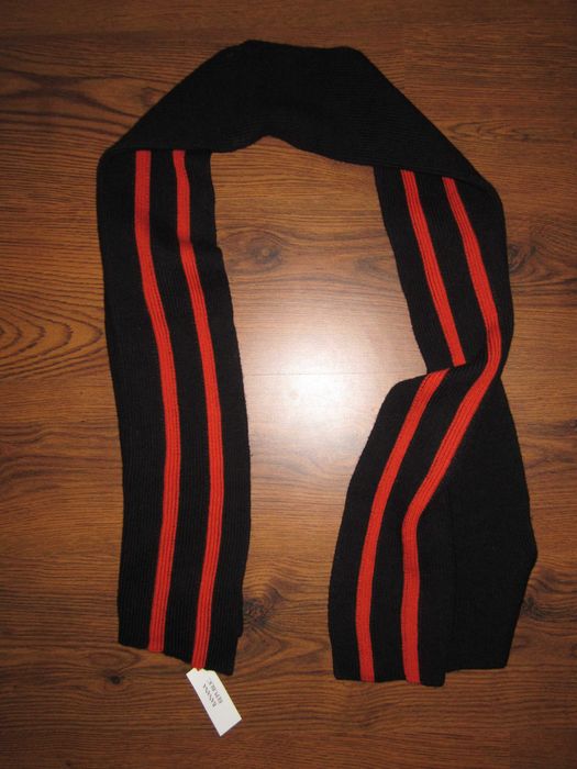 НОВ 100 % оригинален черен вълнен шал BANANA REPUBLIC от САЩ