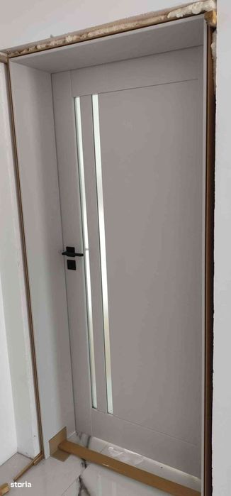 Parcul Tineretului ( amfiteatrul ) str.Martisor