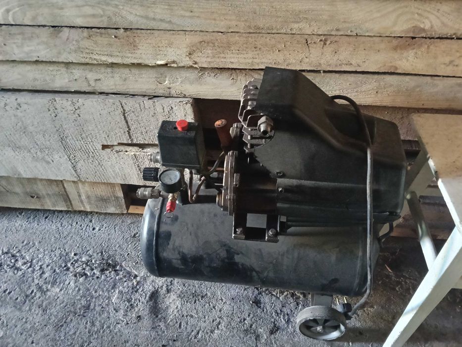 Компрессор воздушный 30 литров