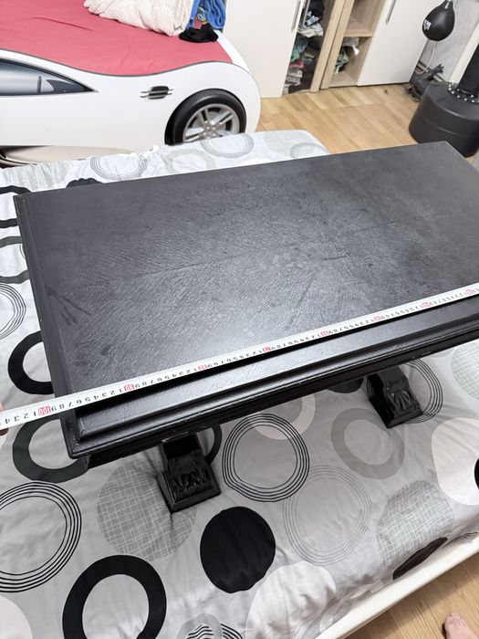 Холна маса дърворезба