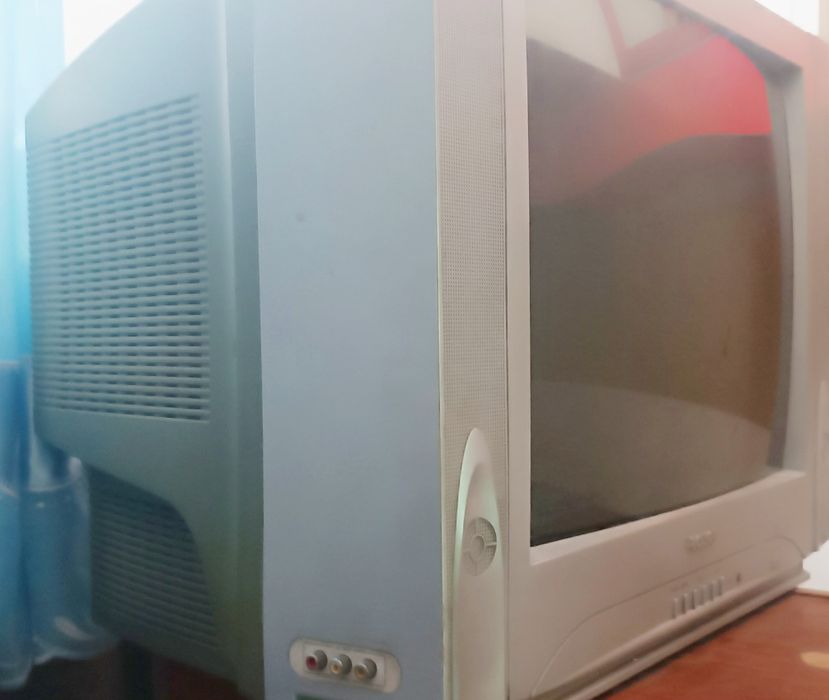 Телевизор "Roison"