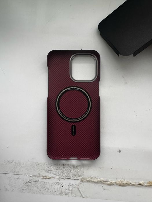 Продам чехол на айфон 15 про макс