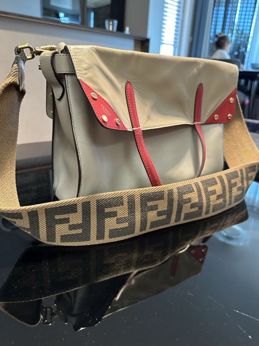 Дамска чанта  Fendi