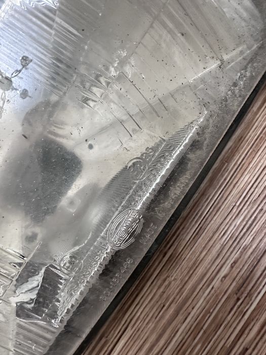 Продам фары фольцыаген