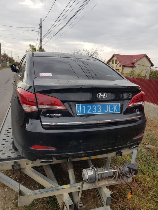 Capota spate/ portbagaj  hyundai i40 sedan 2016