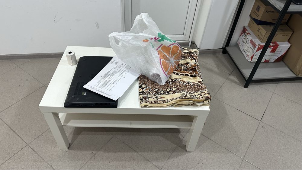 Столик не большой