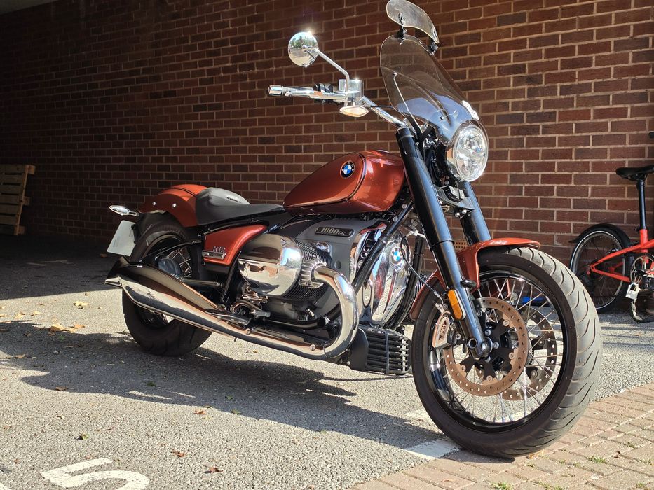 BMW R18 First Edition 2022, editie limitata Proline Sunset Orange