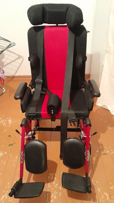 Инвалидная коляска