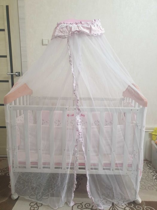 Детская кровать для девочки.