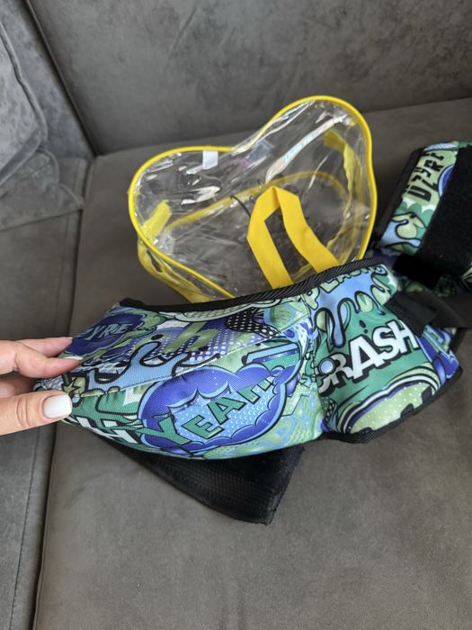 Продам хипсит(переноска для детей)