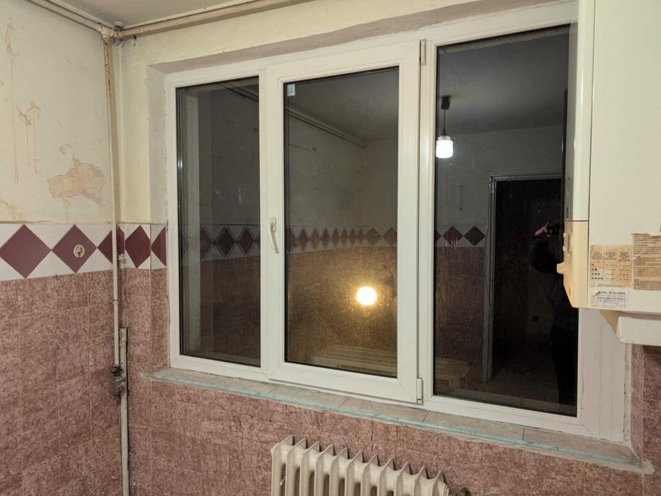 Geamuri si Usi termopane second hand in stare buna
