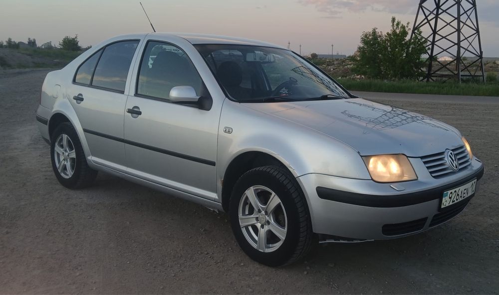 Продам машину 2001 г. в.