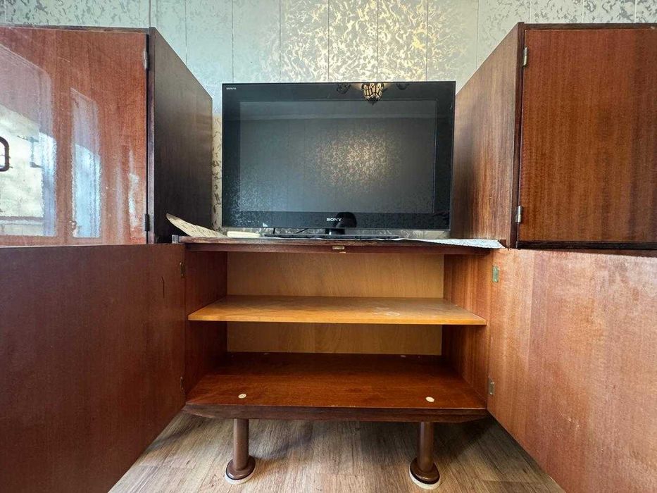 Мебель деревянная