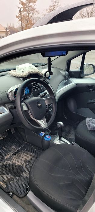 продаётся автомобиль спарк