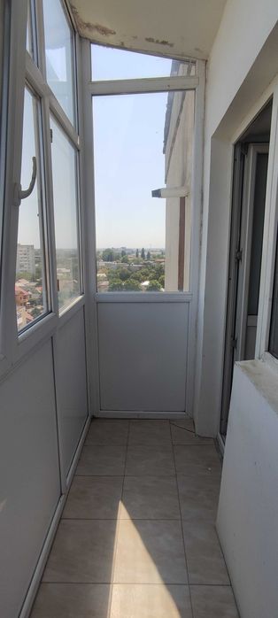 Vând apartament 2 camere decomandat Micro 5 Buzau