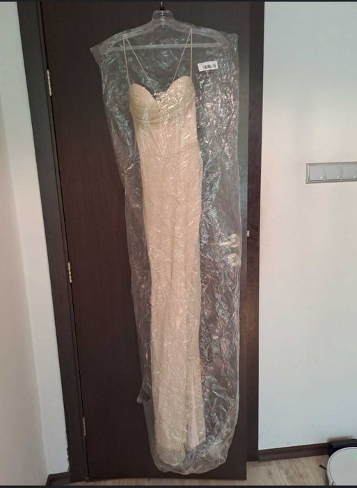 Бална абитуриентска рокля - САЩ