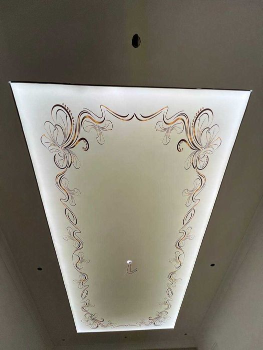 Натижной потолок Premium