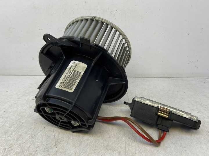 Ventilator habitaclu  Mercedes clasa C,E W204 W212