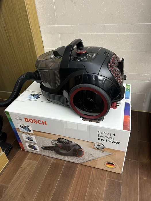 Продам пылесос Bosch