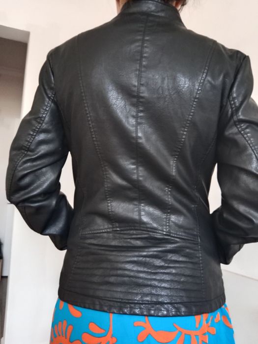 Кожаный куртка киилген