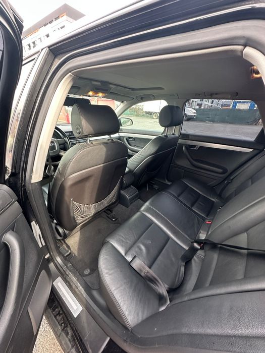 Vând Audi A4,b7.