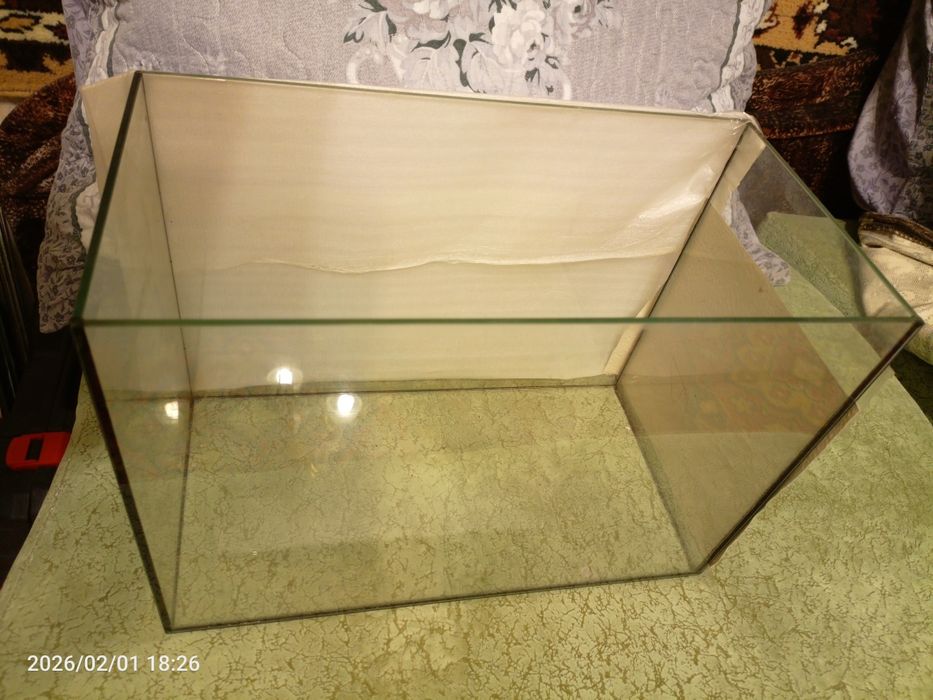 Аквариум 15л  не большой