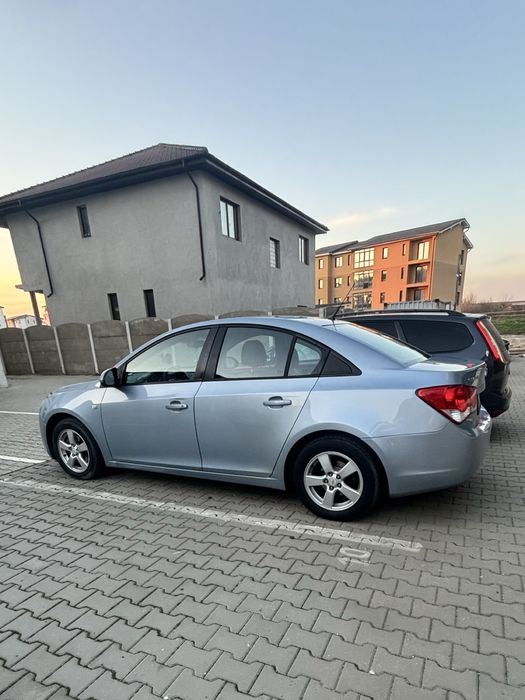 Chevrolet cruze LS 1.6 2011 benzina (+gpl din fabrica)