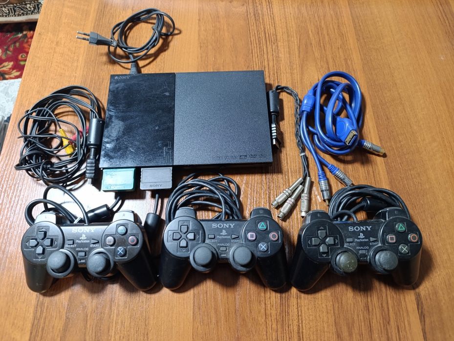 Продам Play Station 2