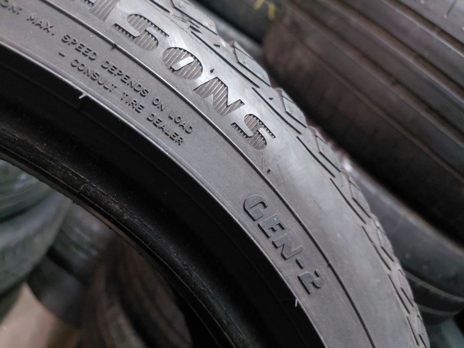 225/45/17" Goodyear 2бр.гуми.