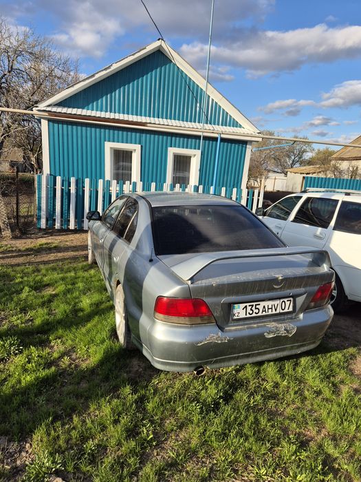 Продам машину срочно