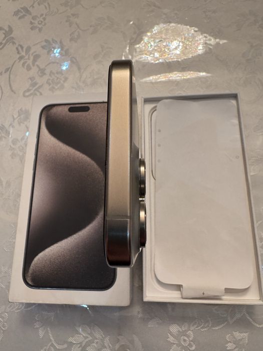 iPhone 15 Pro Max 256GB Natural Titanium