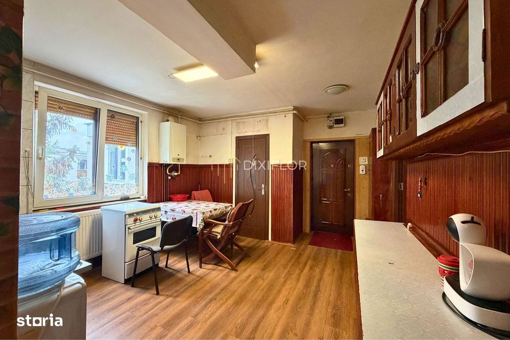 Apartament cu 3 camere | Str. Godeanu | 105.000 €