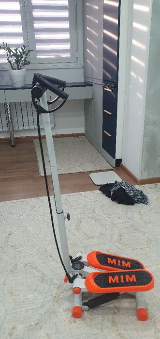Продам тренажор,в хорошем состояние