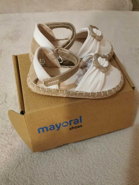 Детски сандалети на Mayoral 22момер