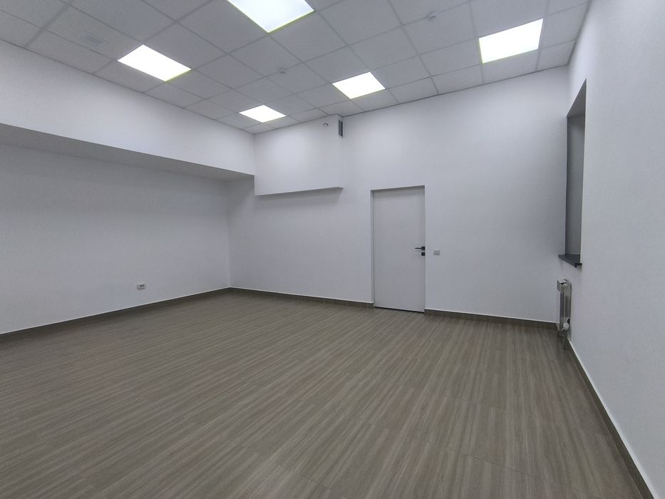 Продается коммерческое помещение  — 210 кв. Рядом трц Мега