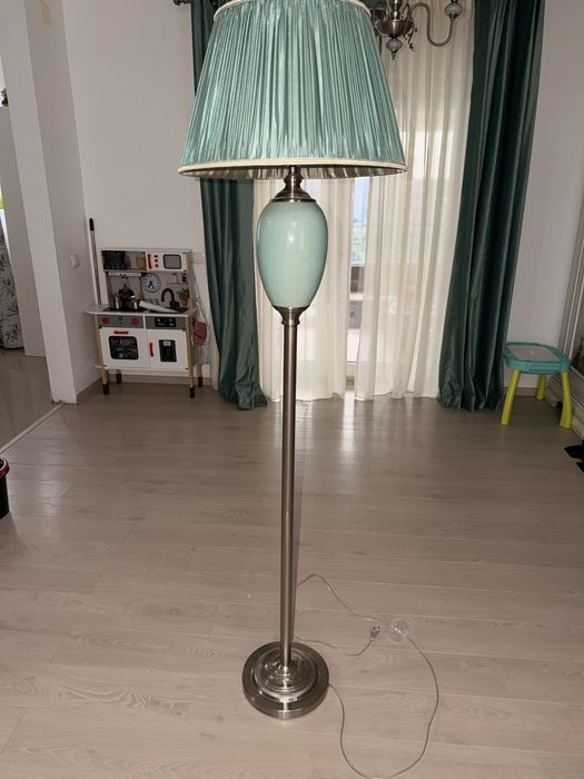 Set 2 lustre si lampadar Mobexpert colectia “CARESSA”