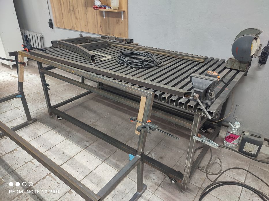 Продам сварочный стол