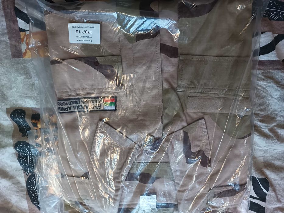 Военни / камуфлажни дрехи НОВИ