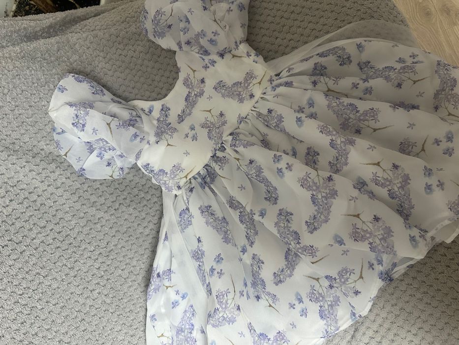 Продам детское нарядное платье