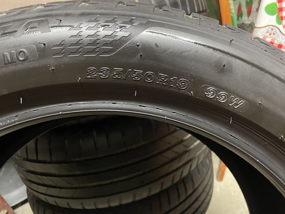 Anvelope 235/50/19 vara