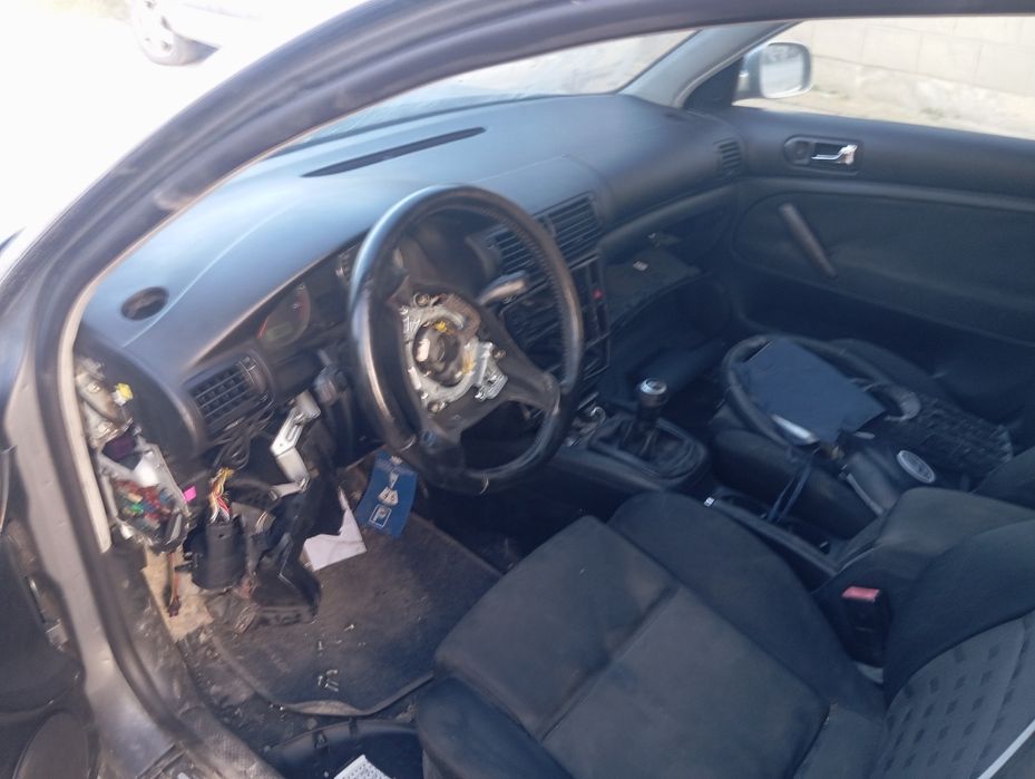 Продавам VW PASSAT B 5.5 2.5 4X4 На Части