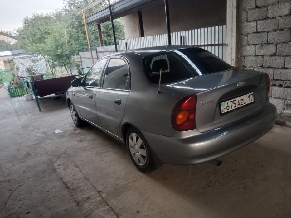 Продам Шевроле ланус