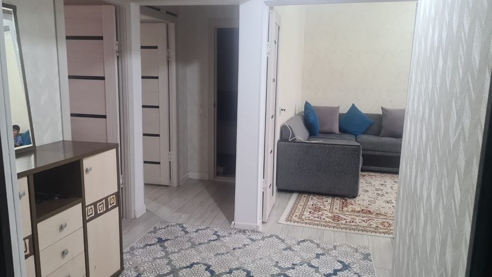 Продаю квартиру  3 ком
