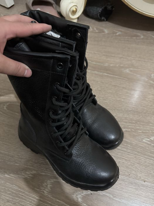 Ботинки MY STEP  мужской черный 39р
