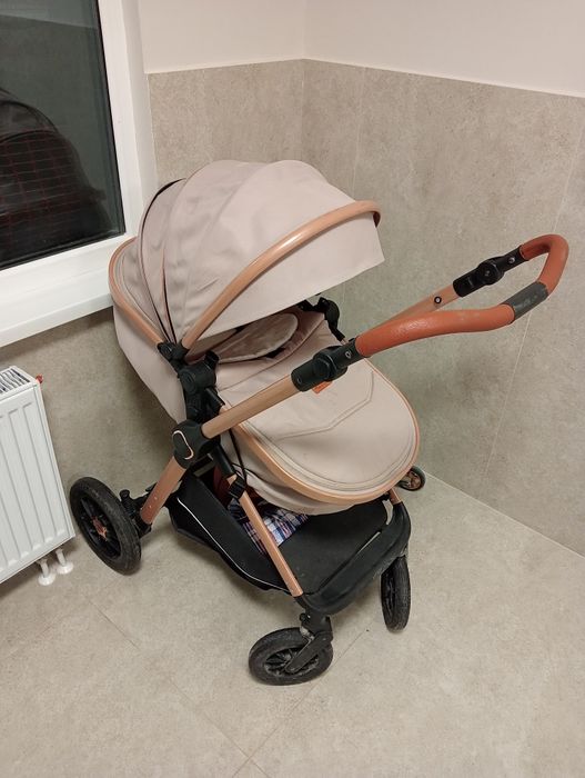 Коляска для прогулки