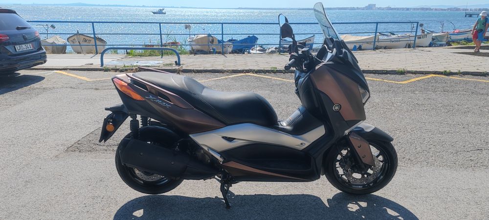 Yamaha X-max 300