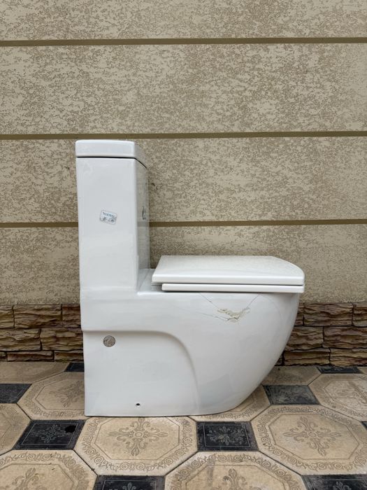 Унитаз б/у в отличном состоянии